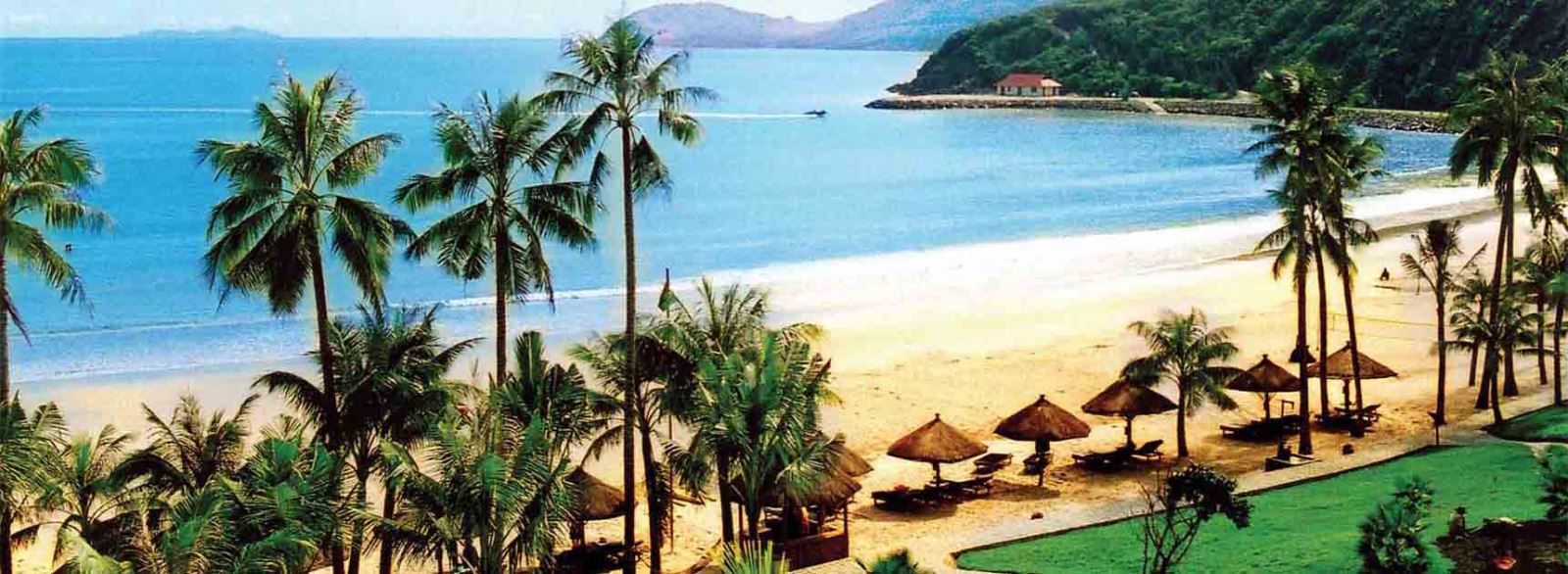 Cosa fare a Nha Trang?  Una nuotata sulle spiagge 